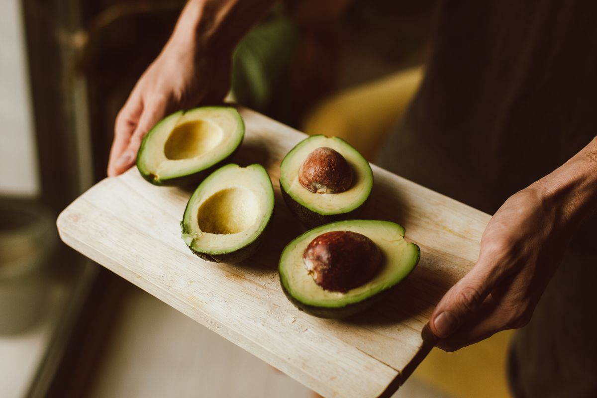 How to Ripen Avocados: 4 Simple Methods and 1 myth